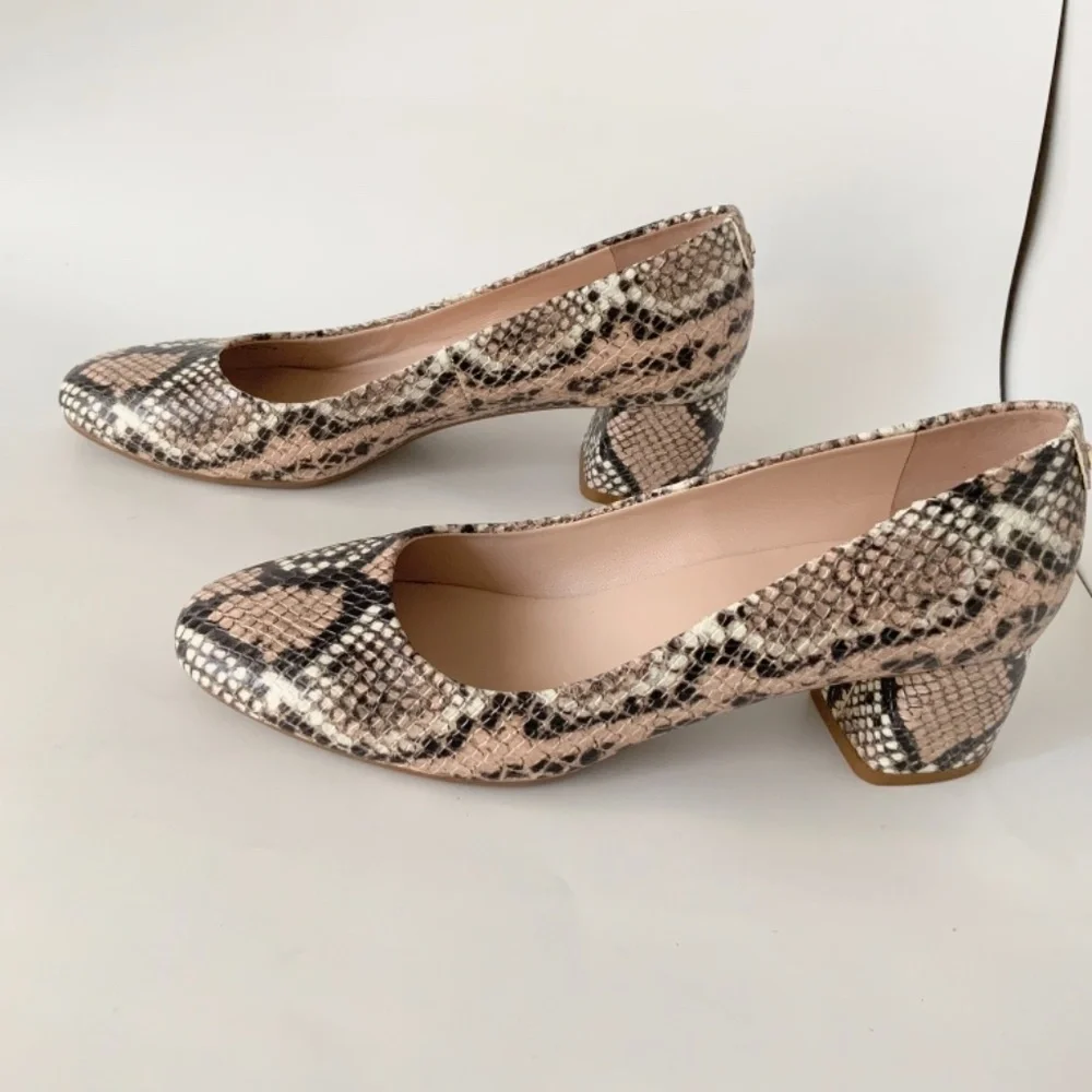 Kate Spade Beverly Snake‑Print Block Heel Pumps Slip‑On Round Toe Shoe Heels 9